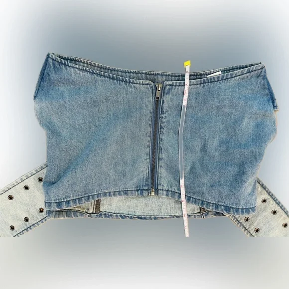 NWT Fashion Nova SZ XS blue denim strapless top w/belt accents/rear zip/bust 28” - Picture 12 of 12